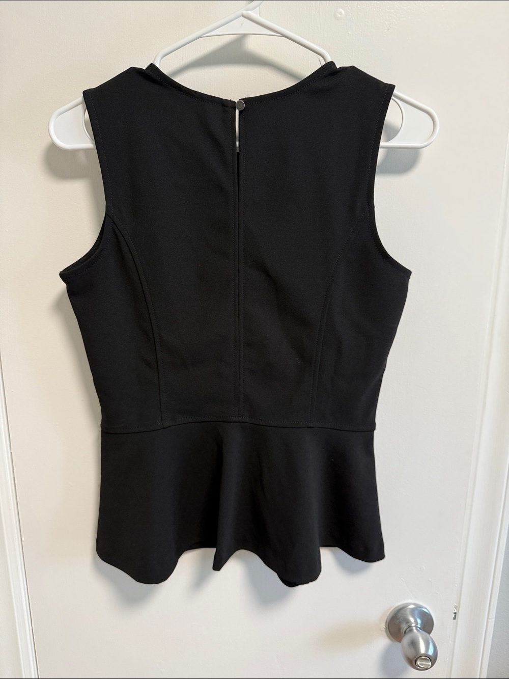 Banana Republic Black Sleeveless Peplum Tank - Picture 2 of 2